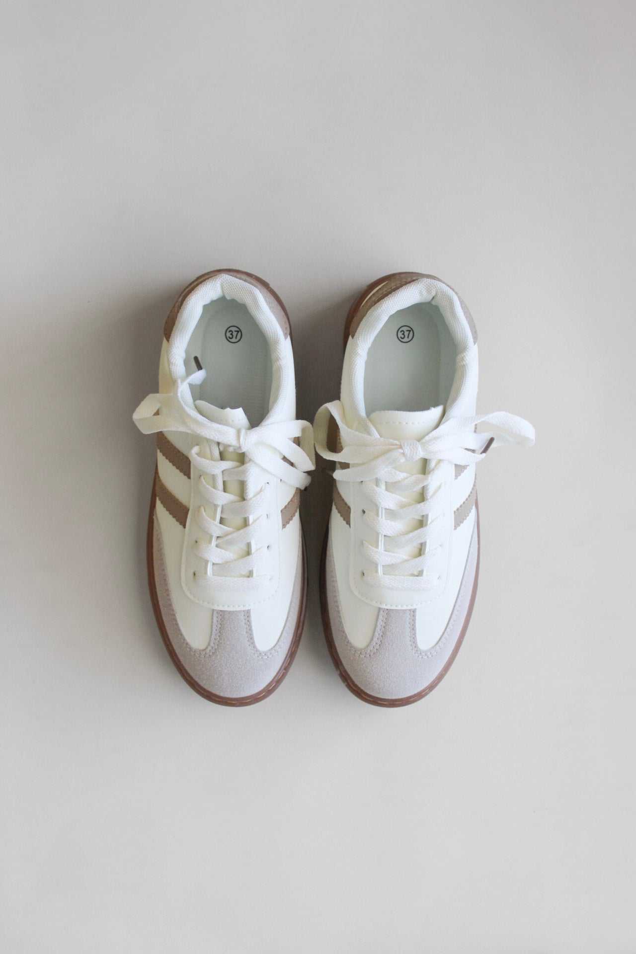 Lyon Beige