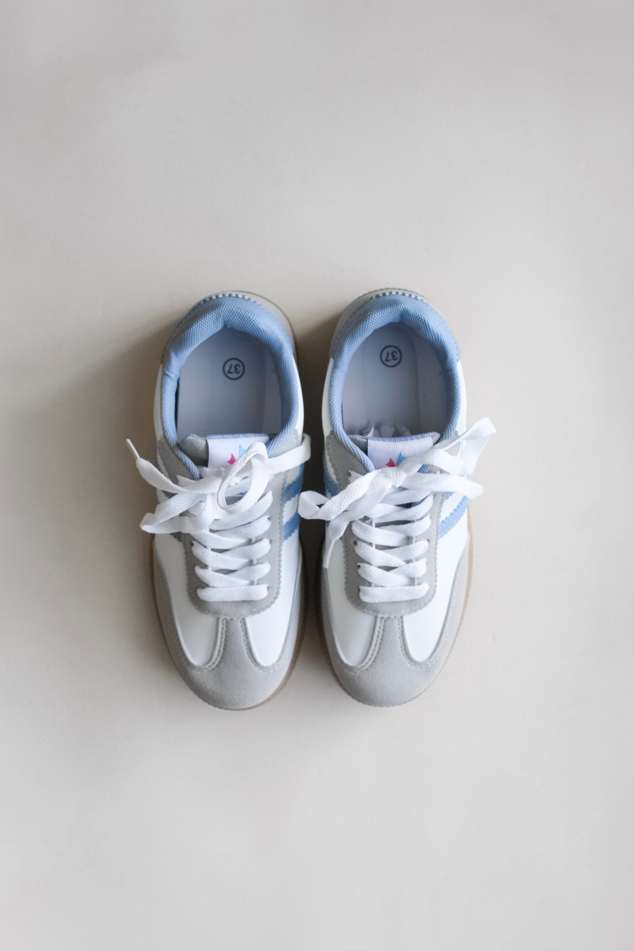 Marsella White/Blue
