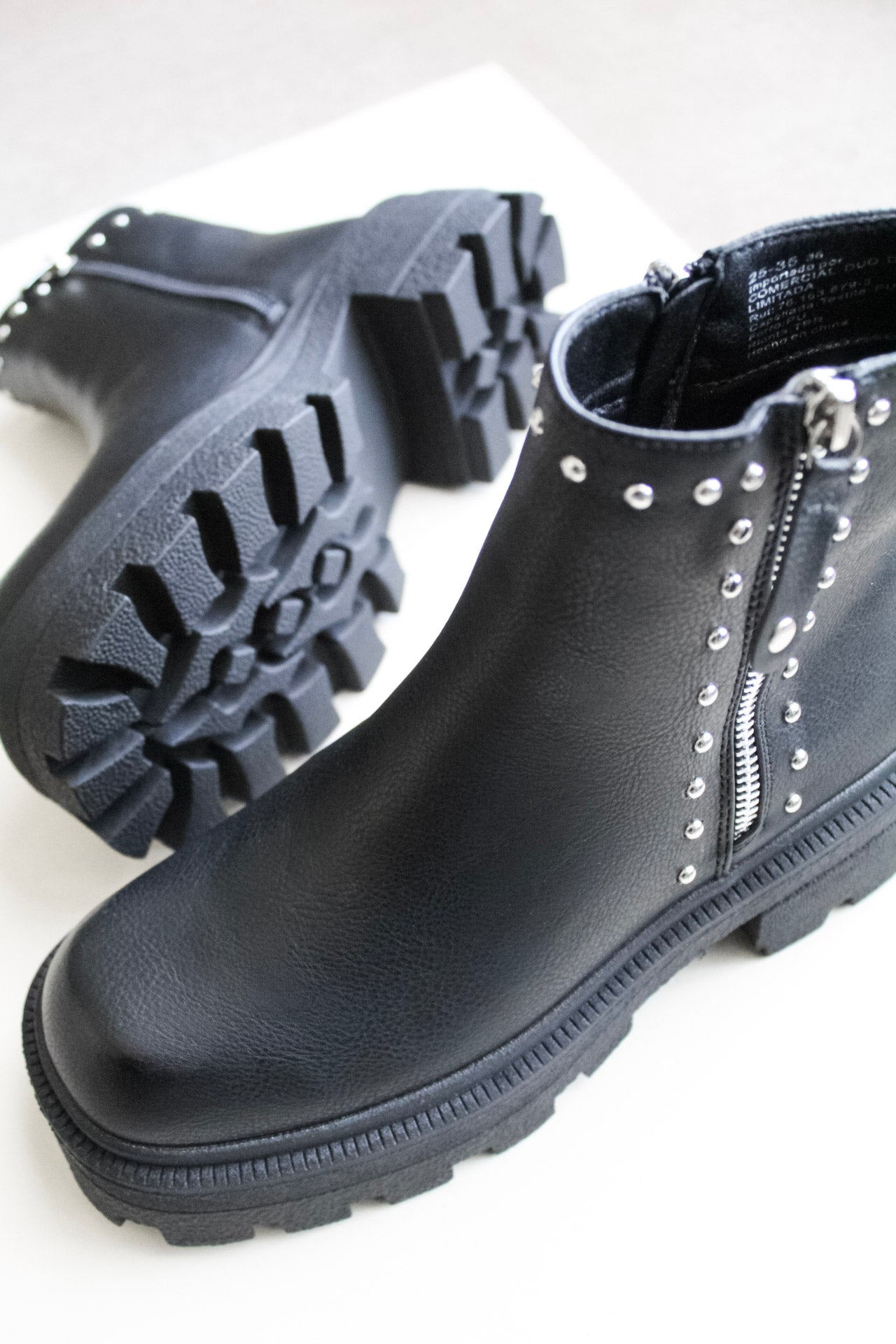 Roma Black