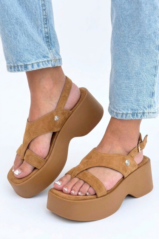 Atenas Camel