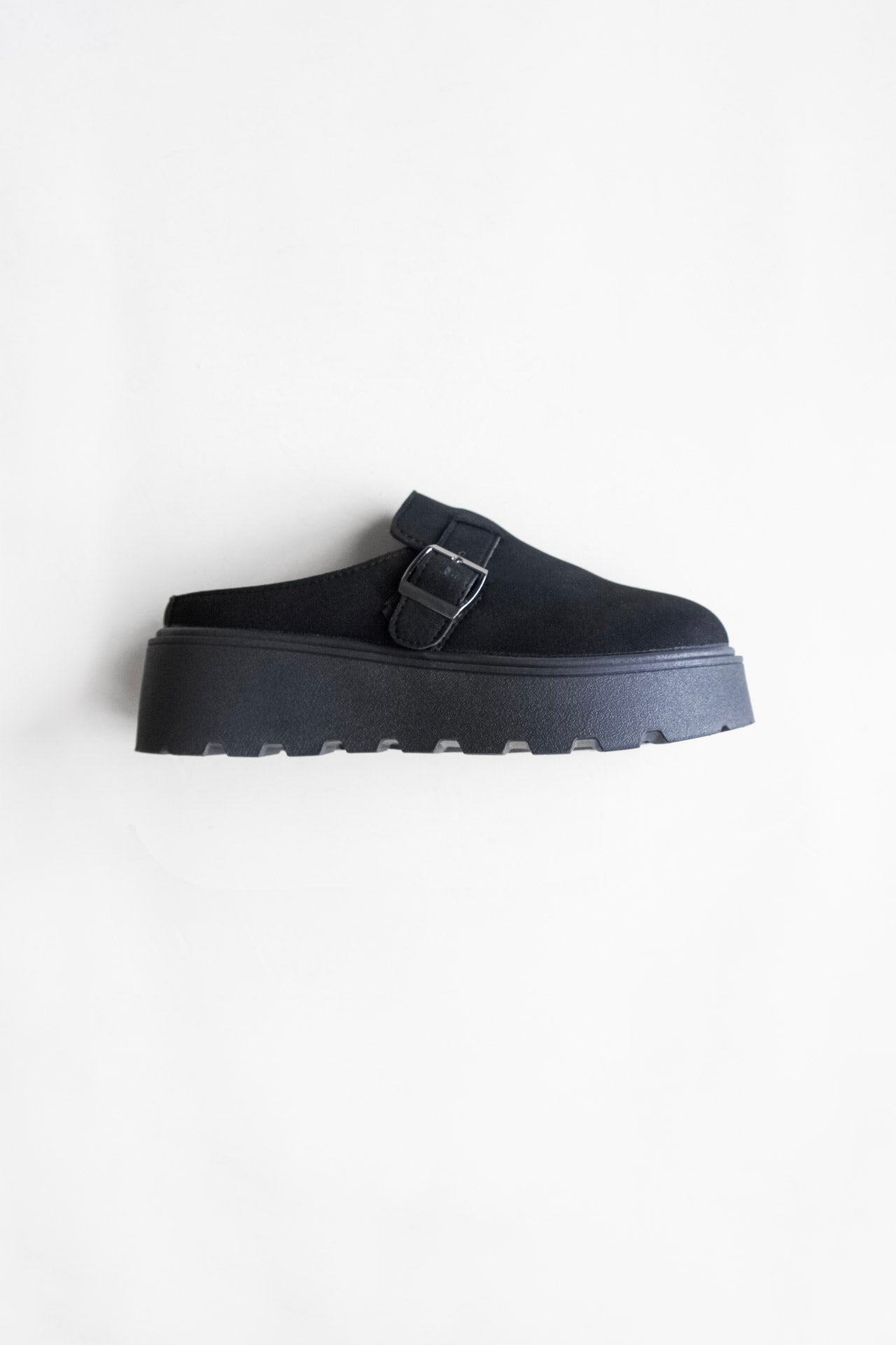 Capri Black