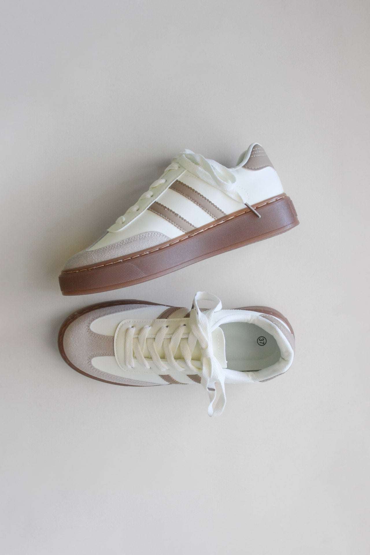 Lyon Beige