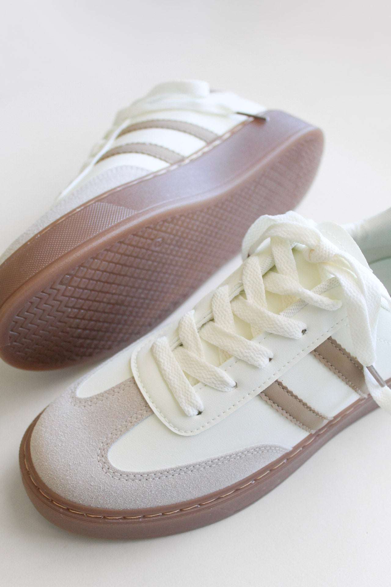 Lyon Beige
