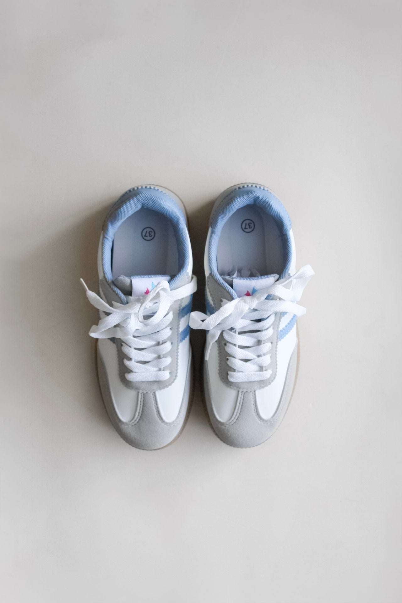 Marsella White/Blue