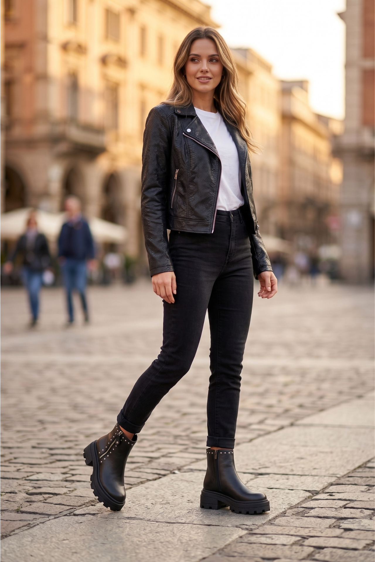 Roma Black