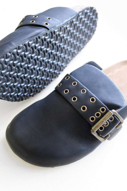 Soho Black